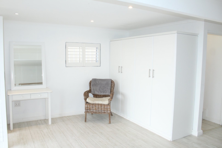 4 Bedroom Property for Sale in Simons Kloof Western Cape